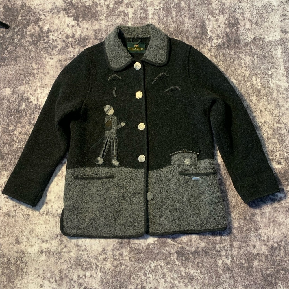 Vintage GIESSWEIN Jacket Austrian Gray Wool Appliqué Traveler‎ Boy Size 6 Medium